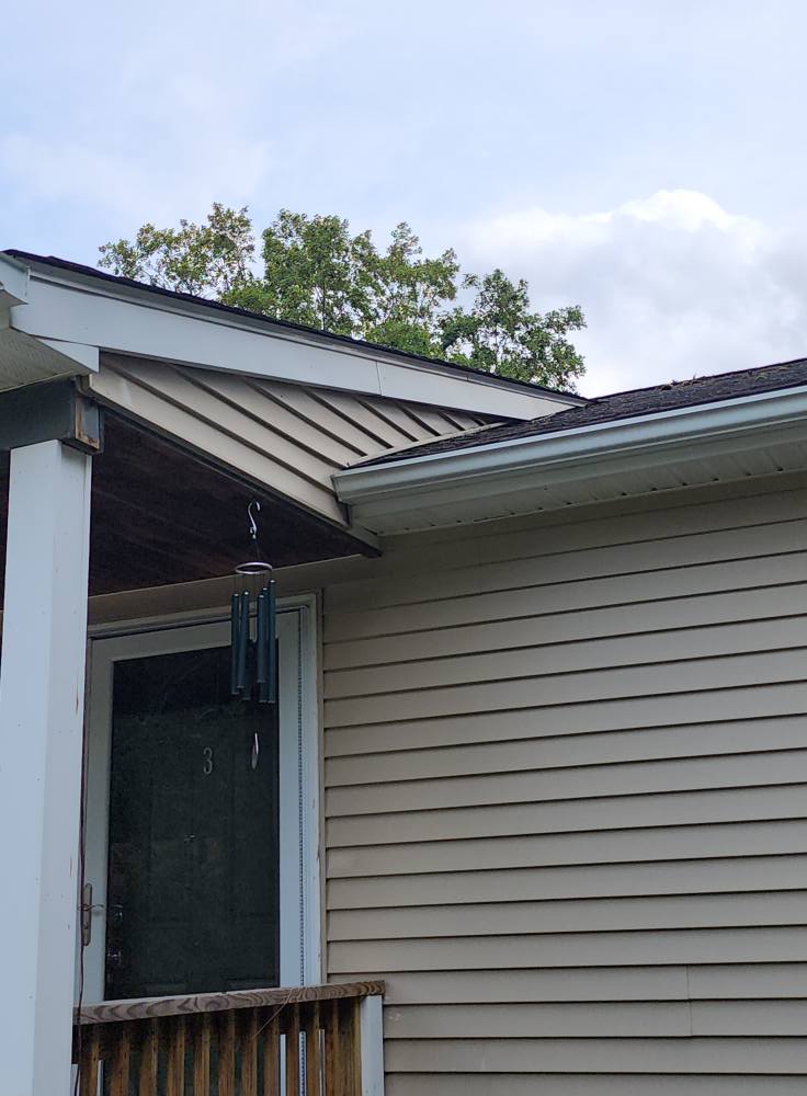 Siding & Roof Cleaning - After